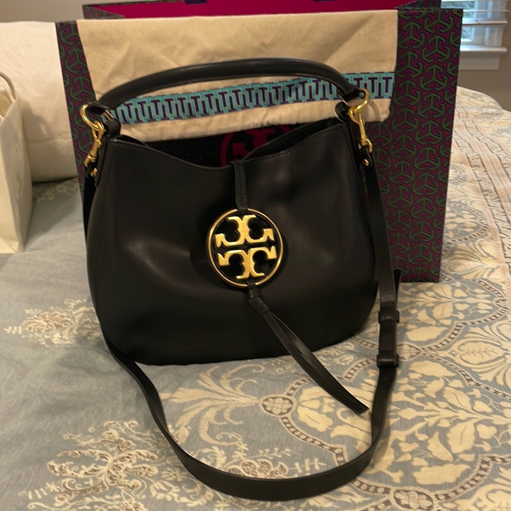 Tory Burch black mini hobo sold out in stores!